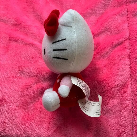 Hello Kitty Classic Plush Sanrio - Picture 2 of 4